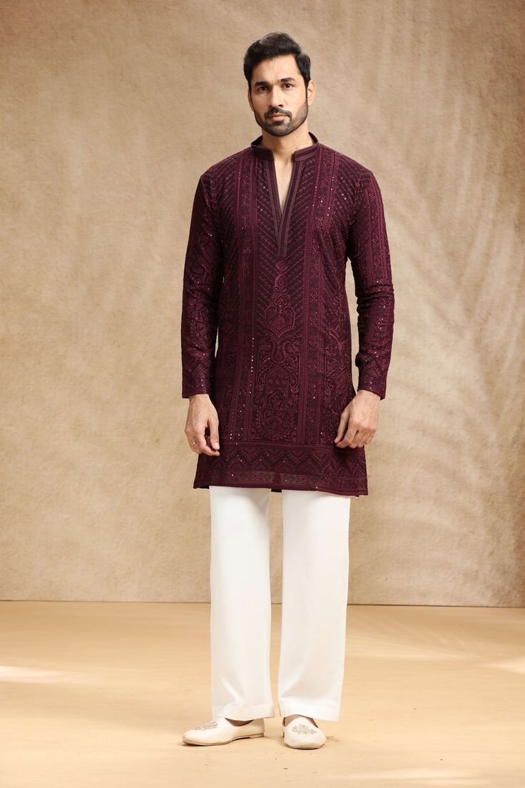 Mehroon Mirror Embroidered Kurta Set